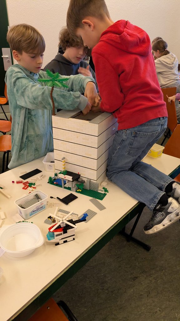 Lego_4.jpeg